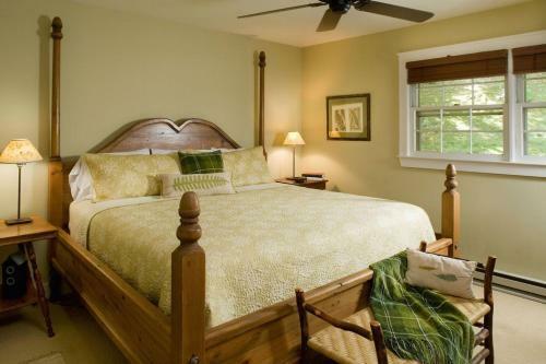 The Lakehouse At Katie Camp