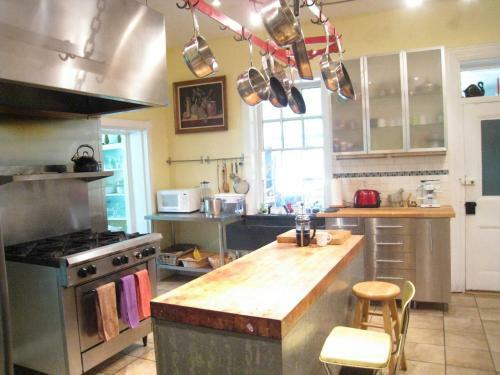 Allegheny Street Bed &amp; Breakfast