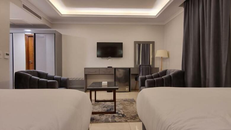 Grand Plaza Hotel & Resort