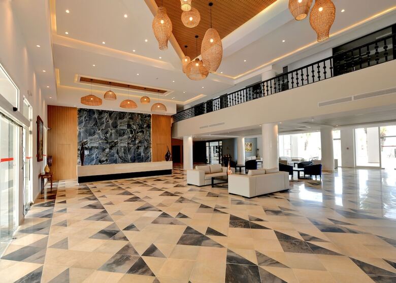 Hotel Blue Beach Golf And Spa