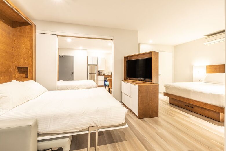 Hotel H�tel Manoir Vieux Qu�bec