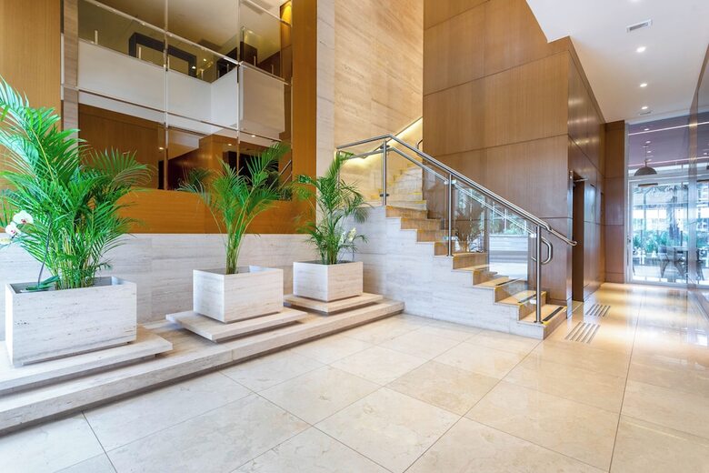Hotel TRYP By Wyndham Bras�lia Na��es