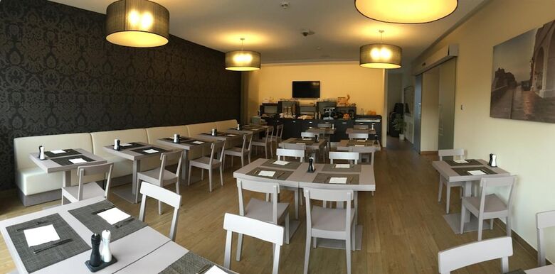 Hotel H�tel Pax