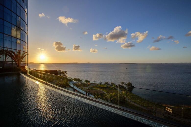Hotel Doubletree By Hilton Porto Alegre