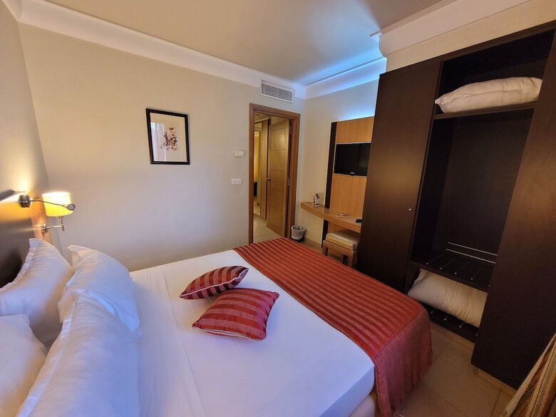 Hotel H�tel Tiba