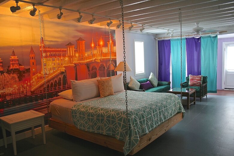 Hotel The Loft At Menorcan Square