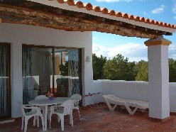 Apartamentos Blanco Sol