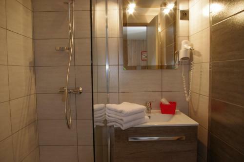 Hotel La Cl� Des Champs