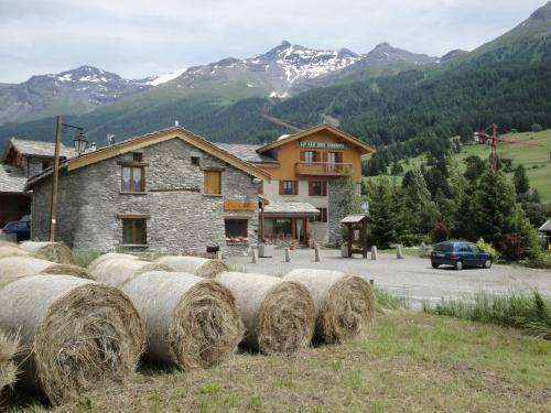 Hotel La Cl� Des Champs