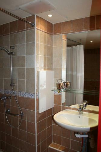Aparthotel Les Alpages De Val Cenis By Resid&co