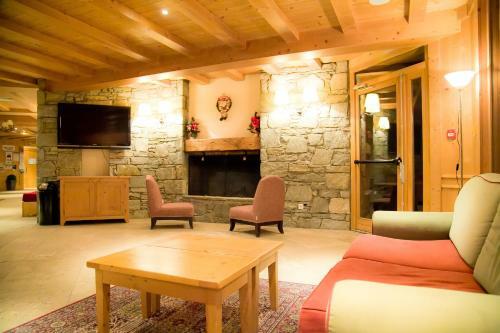 Aparthotel Les Alpages De Val Cenis By Resid&co