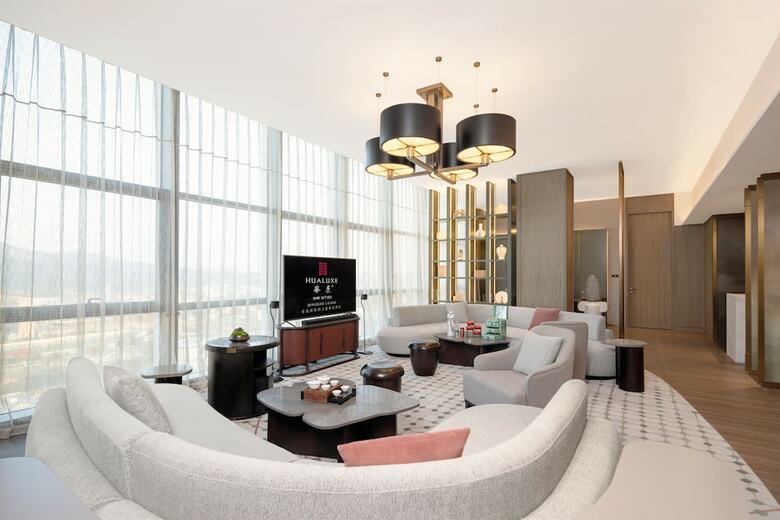 Hotel Hualuxe Qingdao Licang By Ihg