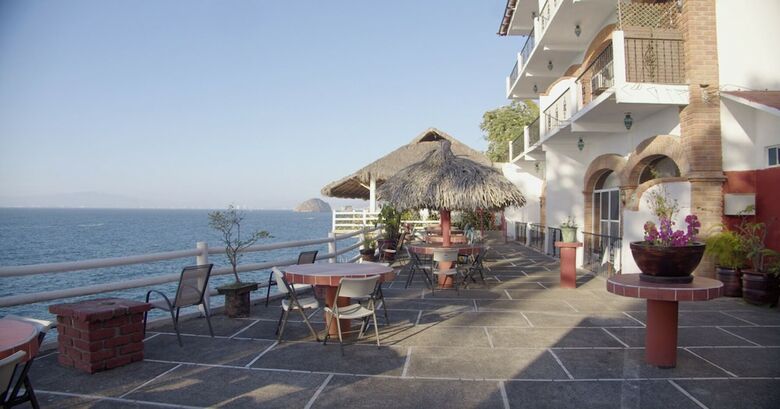 Aparthotel Traditional Sierra Leon Oceanfront Rooms
