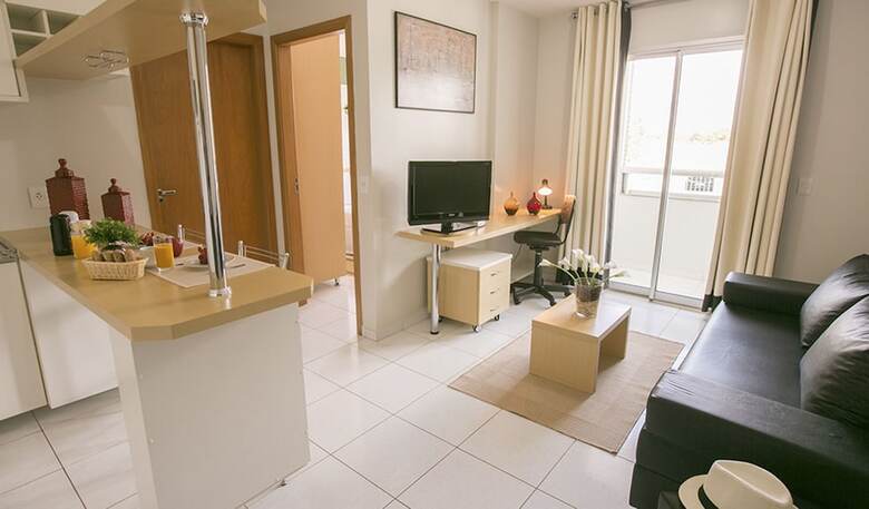 Hotel Premier Residence Hplus Long Stay