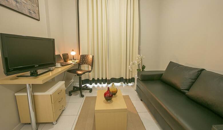 Hotel Premier Residence Hplus Long Stay