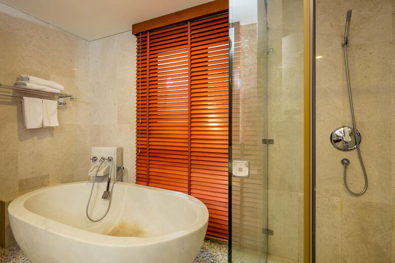 Hotel Luxury Danang Beach Pool Villa