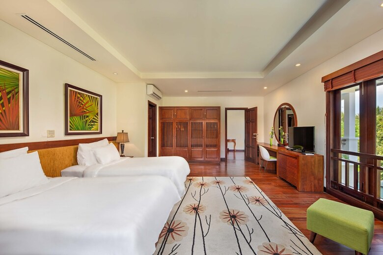 Hotel Luxury Danang Beach Pool Villa