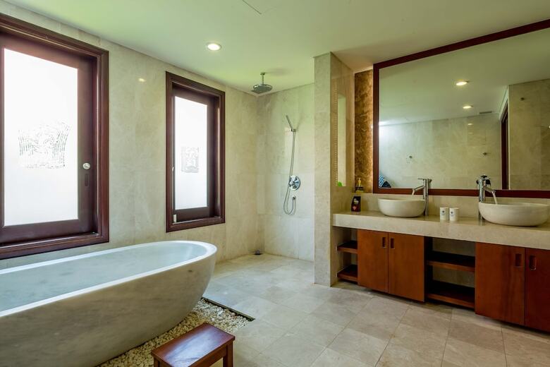 Hotel Luxury Danang Beach Pool Villa