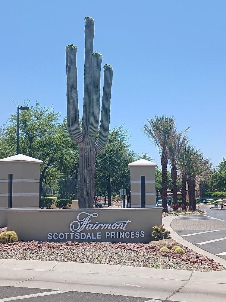 Hotel The Nines Scottsdale