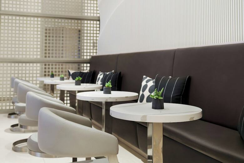 AC Hotel St. Petersburg Downtown