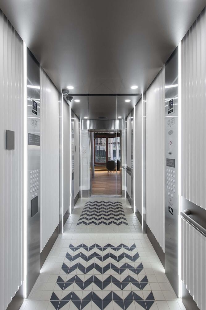Vibe Hotel Adelaide