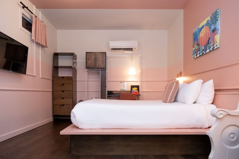 Hotel The Russell Nashville