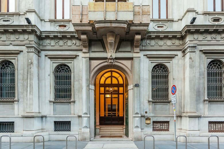 Easyhomes - Duomo Suites & Apartments
