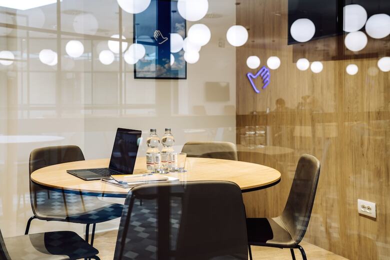 Hotel Air Rooms Rome Airport By Hellosky