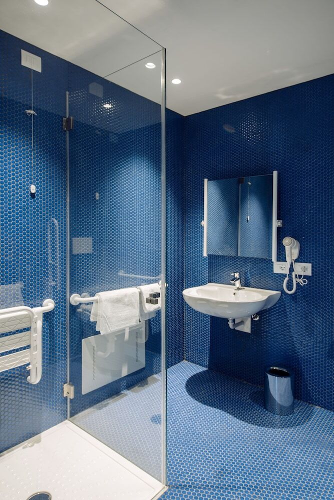 Hotel Air Rooms Rome Airport By Hellosky