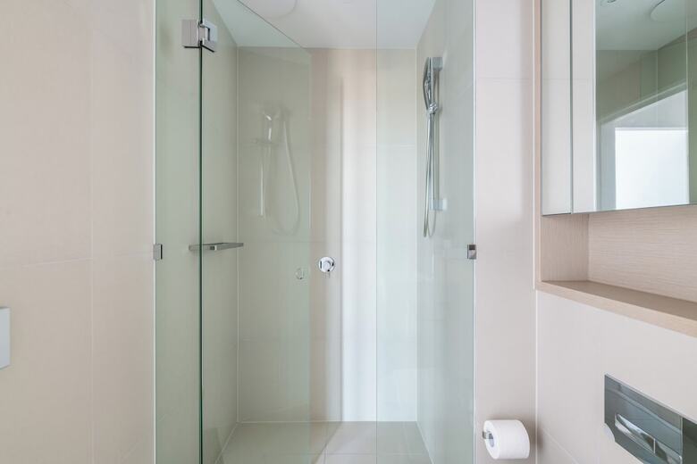 Melbourne Private Apartments - Collins Wharf Waterfront, Docklands
