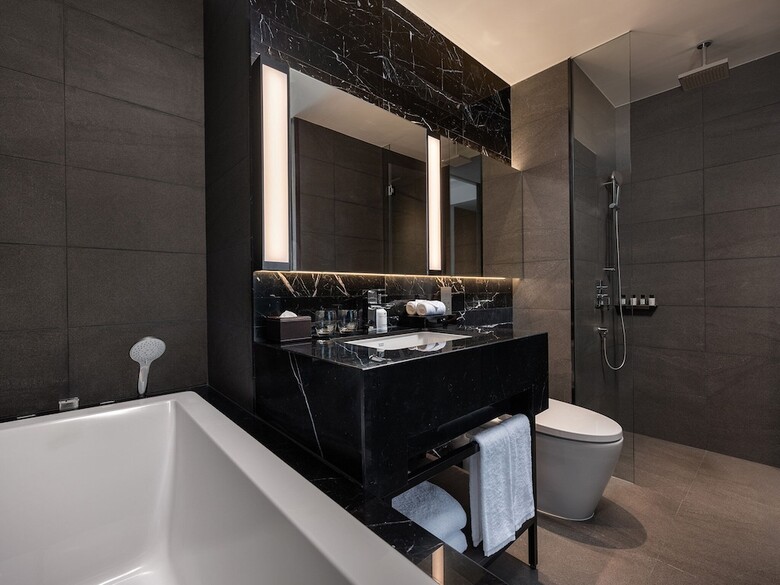Hotel Crowne Plaza Danang City Centre By Ihg