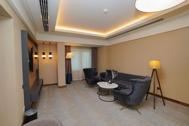 The Grand Lux Hotel