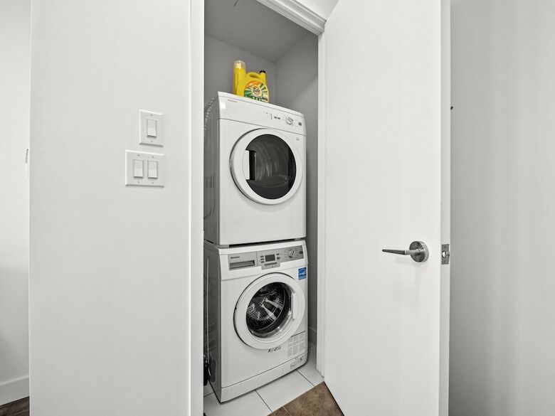 Aparthotel Stallion Suites Opp Cn Tower & Scotiabank Arena