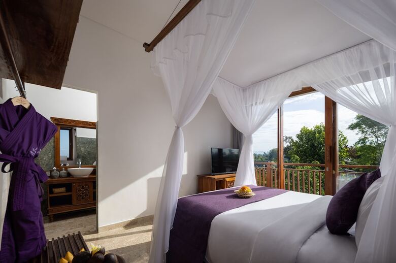 Hotel Swan Paradise A Pramana Experience