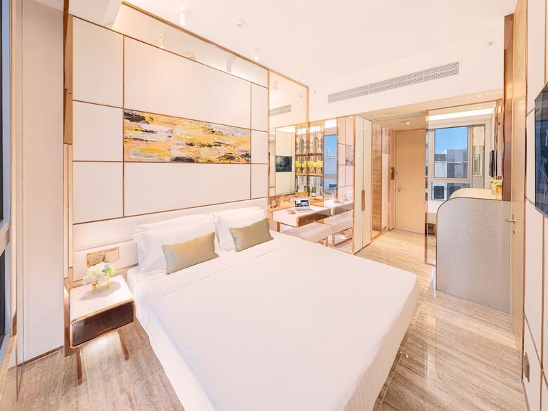 Regala Skycity Hotel By Regal Hotels