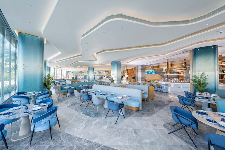 Regala Skycity Hotel By Regal Hotels