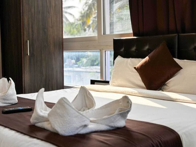 Hotel La Mer Beach Resorts