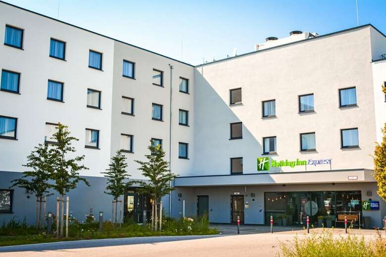 Hotel Holiday Inn Express Munich Olching By Ihg