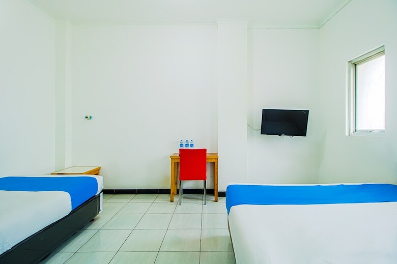 Ian Jk Hotel Benda Tangerang