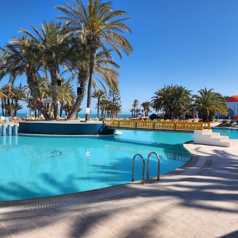 Hotel Golf Beach & Thalasso -family & Couples