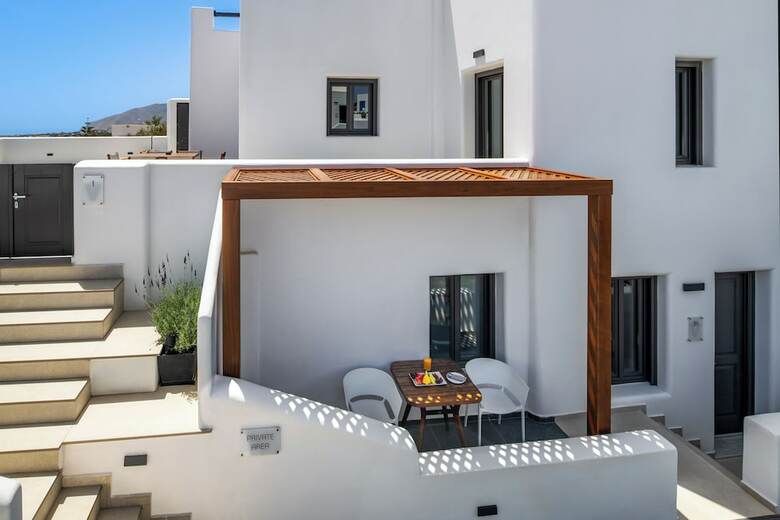 Hotel Venus Sunrise Suites & Villas