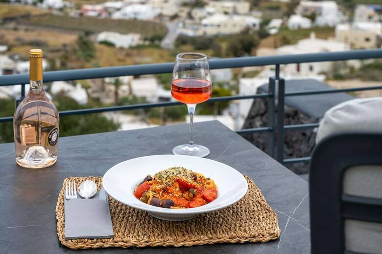 Hotel Venus Sunrise Suites & Villas