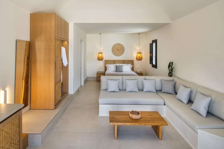 Hotel Venus Sunrise Suites & Villas