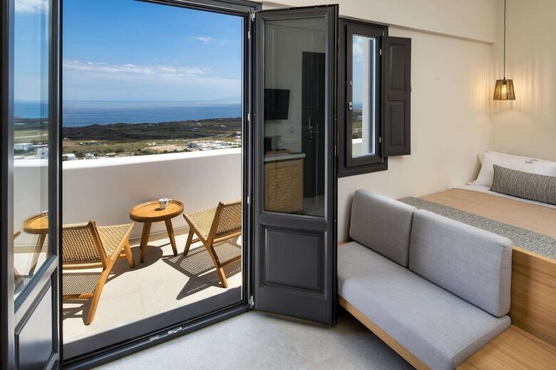 Hotel Venus Sunrise Suites & Villas