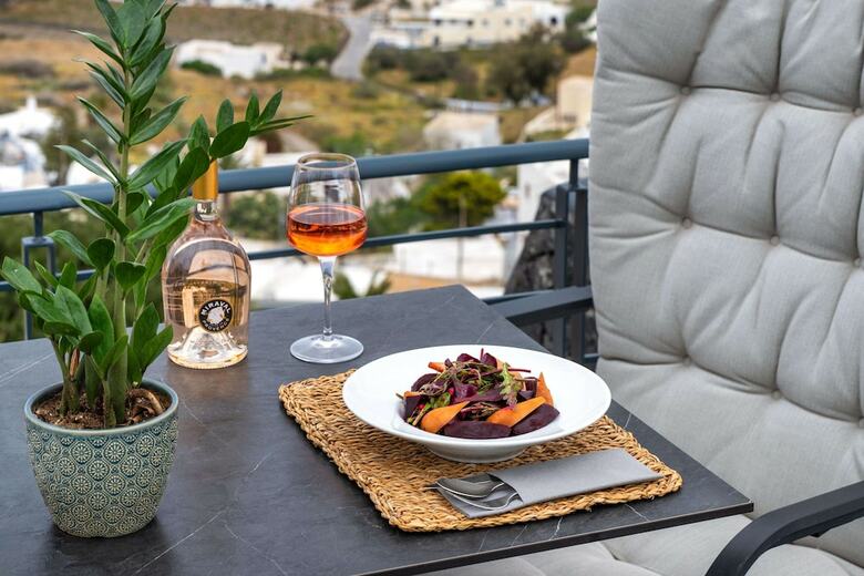 Hotel Venus Sunrise Suites & Villas