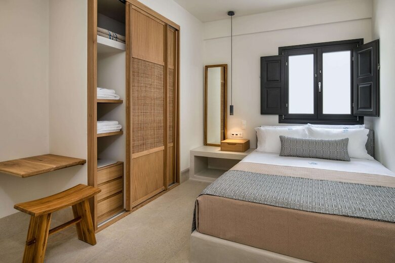 Hotel Venus Sunrise Suites & Villas