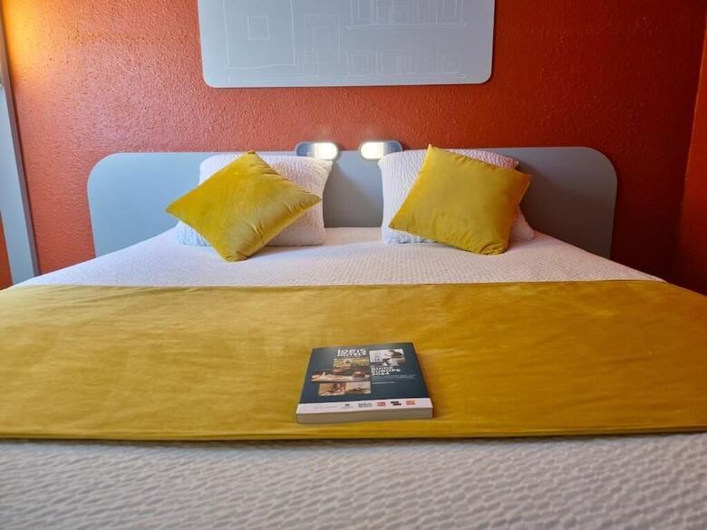 Hotel Cit?h�tel Design Booking Evry Saint Germain-l�s-corbeil Senart