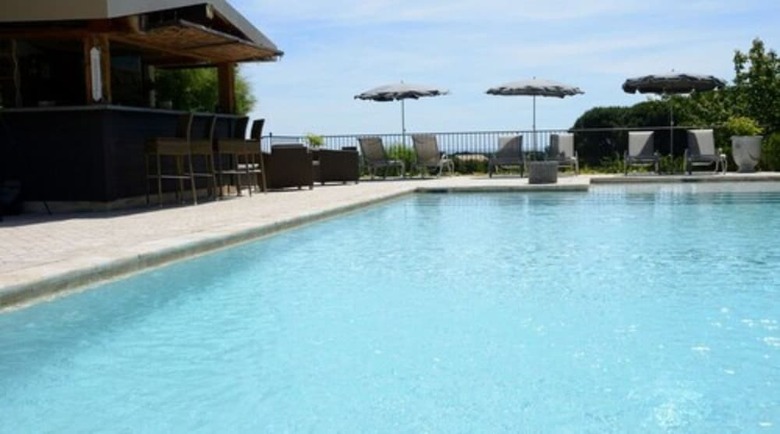 Auberge De L'oum�de