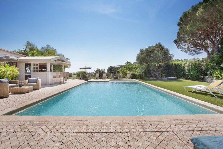 Auberge De L'oum�de