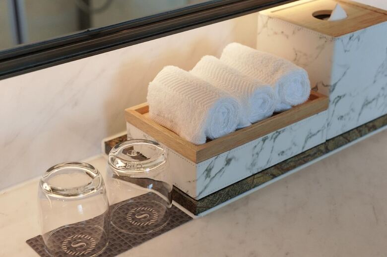 Sheraton Hong Kong Tung Chung Hotel